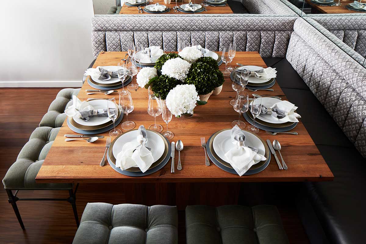 New-York-Apartment-Kitchen-Table