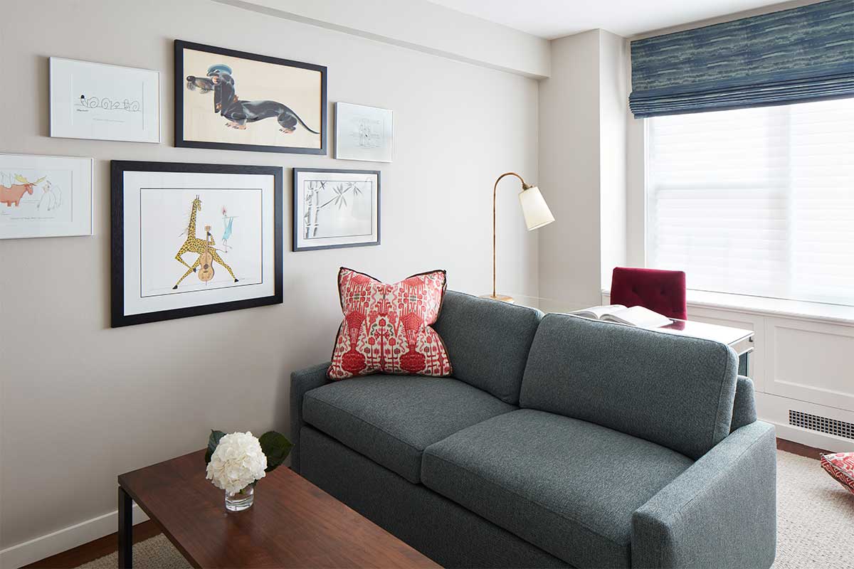 Gallery-Wall-in-New-York-Apartment
